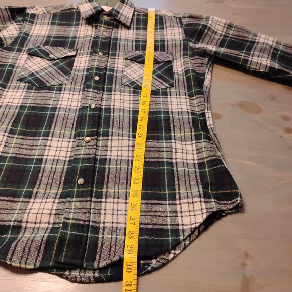 Vintage Lucien Piccard Men's Size M Wool Plaid Button Front Shirt - Picture 10 of 12